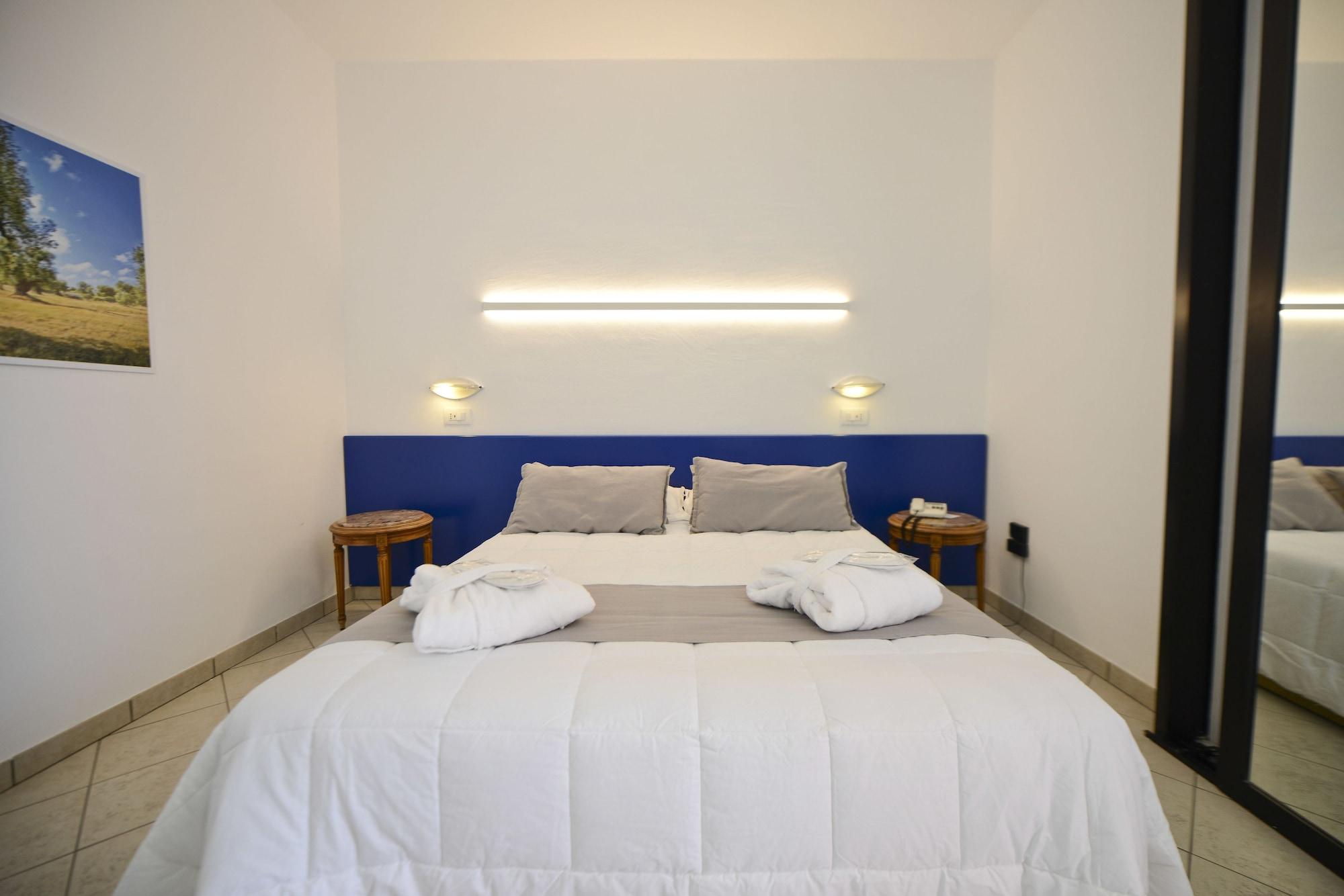 Grand Hotel Masseria Santa Lucia Ostuni Esterno foto