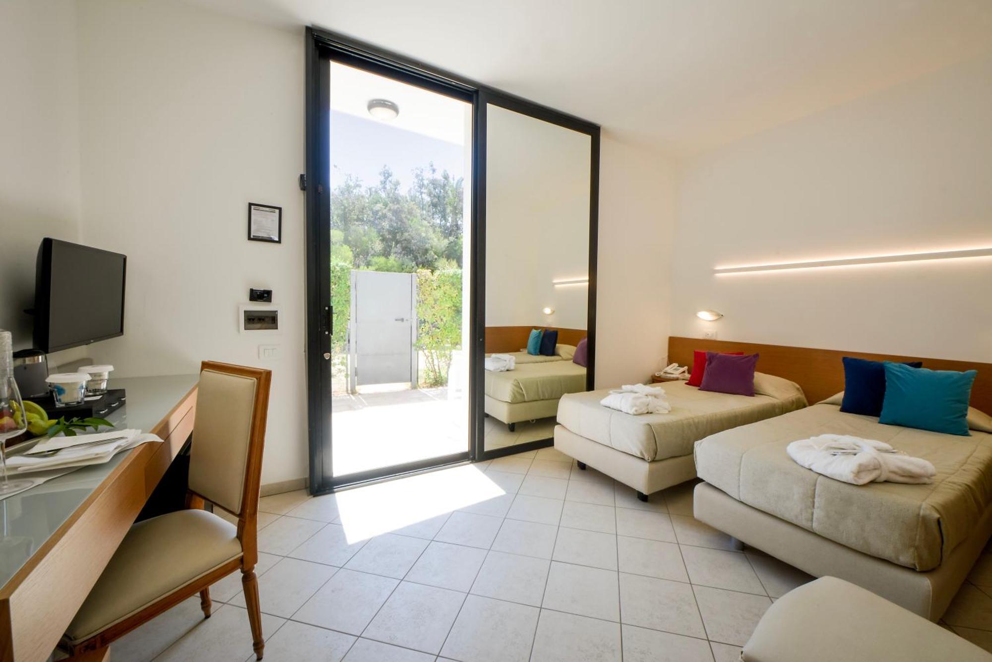 Grand Hotel Masseria Santa Lucia Ostuni Esterno foto