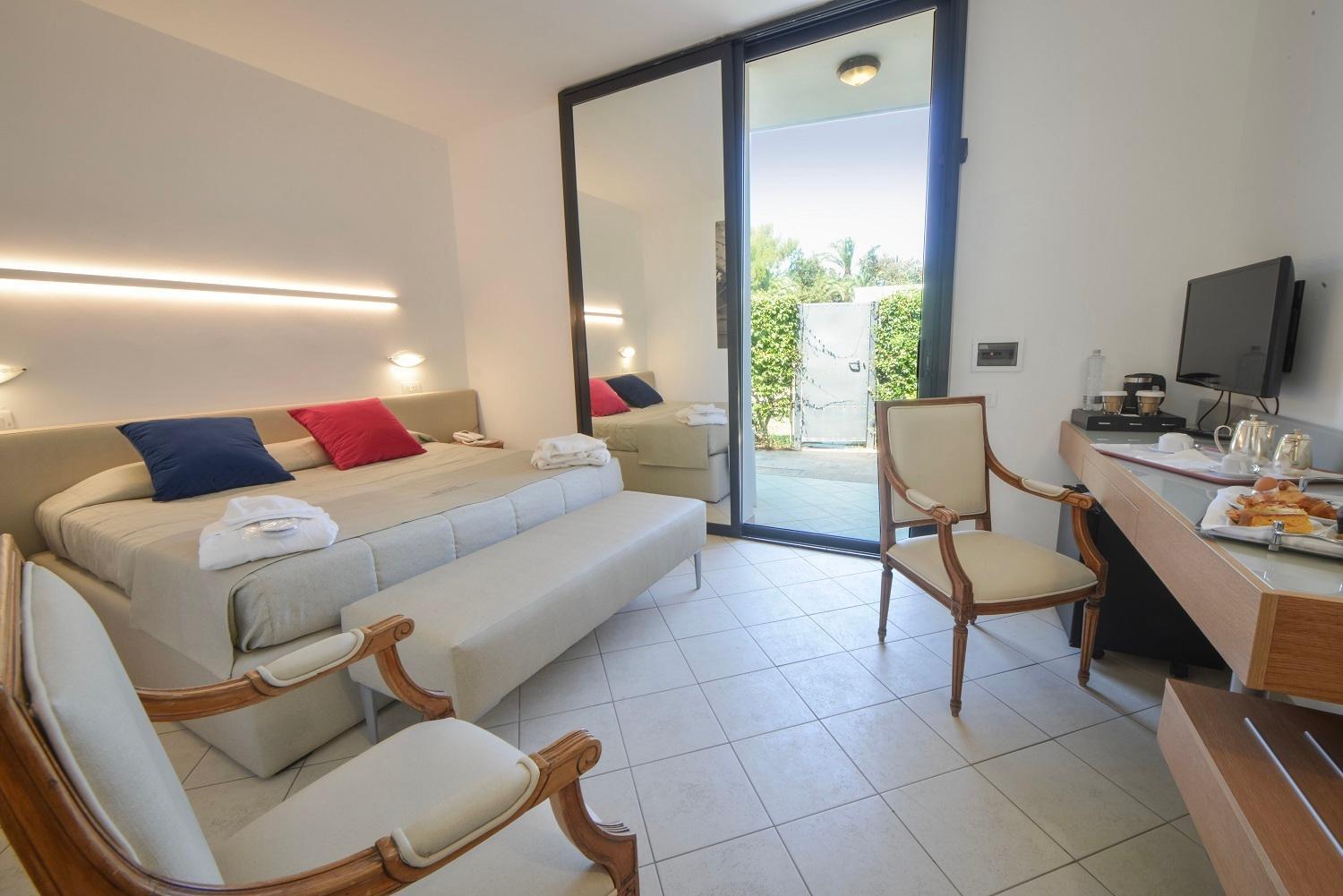 Grand Hotel Masseria Santa Lucia Ostuni Esterno foto