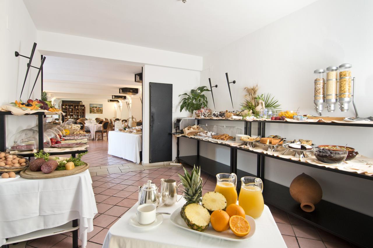 Grand Hotel Masseria Santa Lucia Ostuni Esterno foto