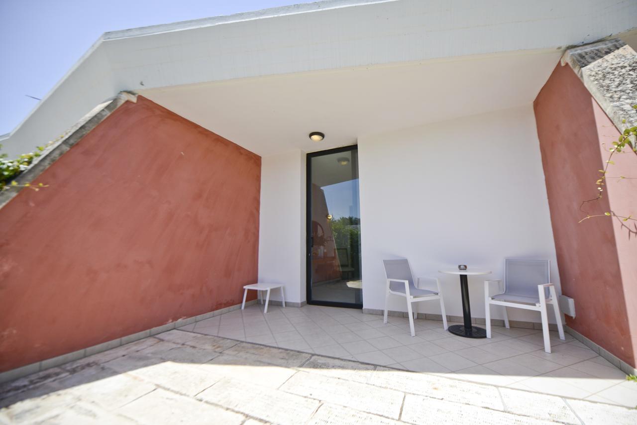 Grand Hotel Masseria Santa Lucia Ostuni Esterno foto